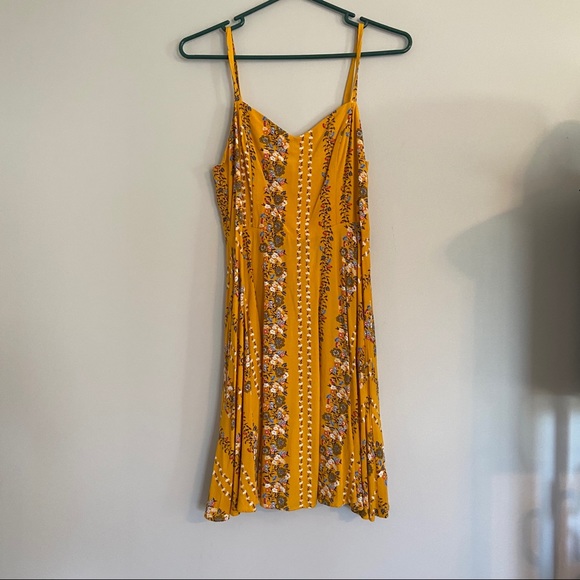 Old Navy Dresses & Skirts - Yellow Floral Dress